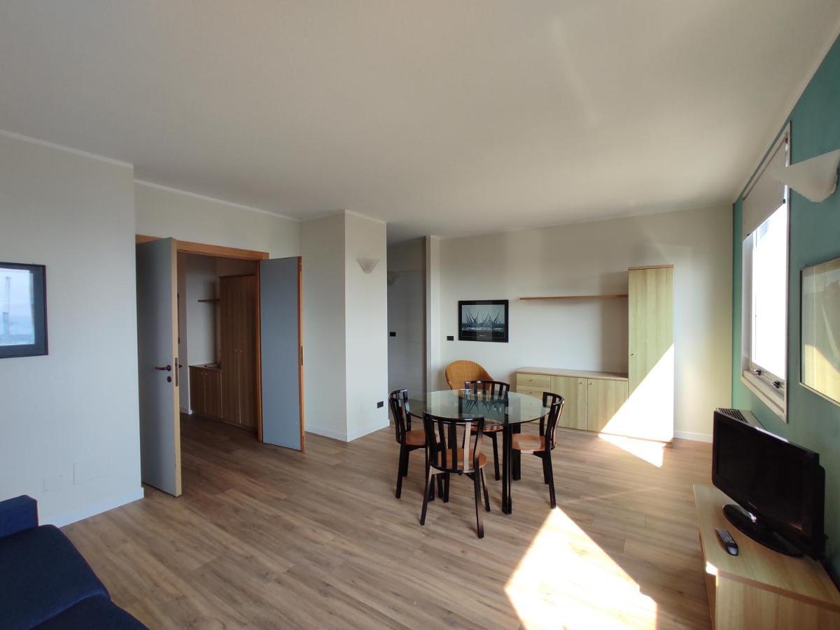 Genova Business Homes 外观 照片